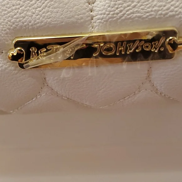 Betsey Johnson White Quilted Heart Crossbody Purse - Picture 6 of 9